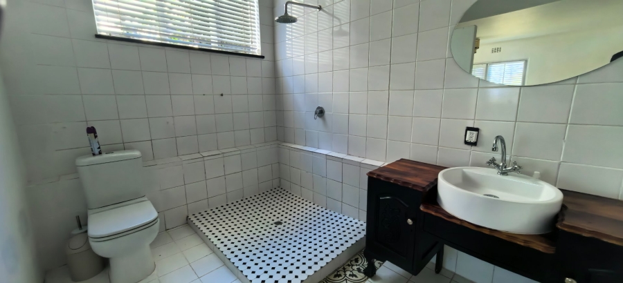 7 Bedroom Property for Sale in Old Place Western Cape